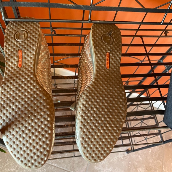 Cole Hasan Fashion Sneaker - Picture 2 of 2